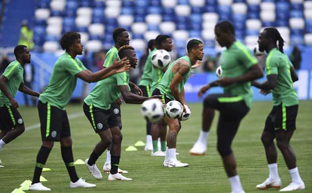 Croatia và Nigeria 'làm nóng' trước trận thư hùng - Bóng Đá