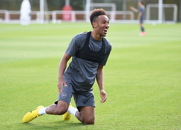 Arsenal tràn đầy tự tin cho lần đụng độ Chelsea ở Dubai - Bóng Đá