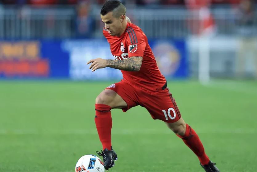 Top 10 áo đấu bán chạy nhất MLS: Rooney chỉ xếp thứ 4 - Bóng Đá