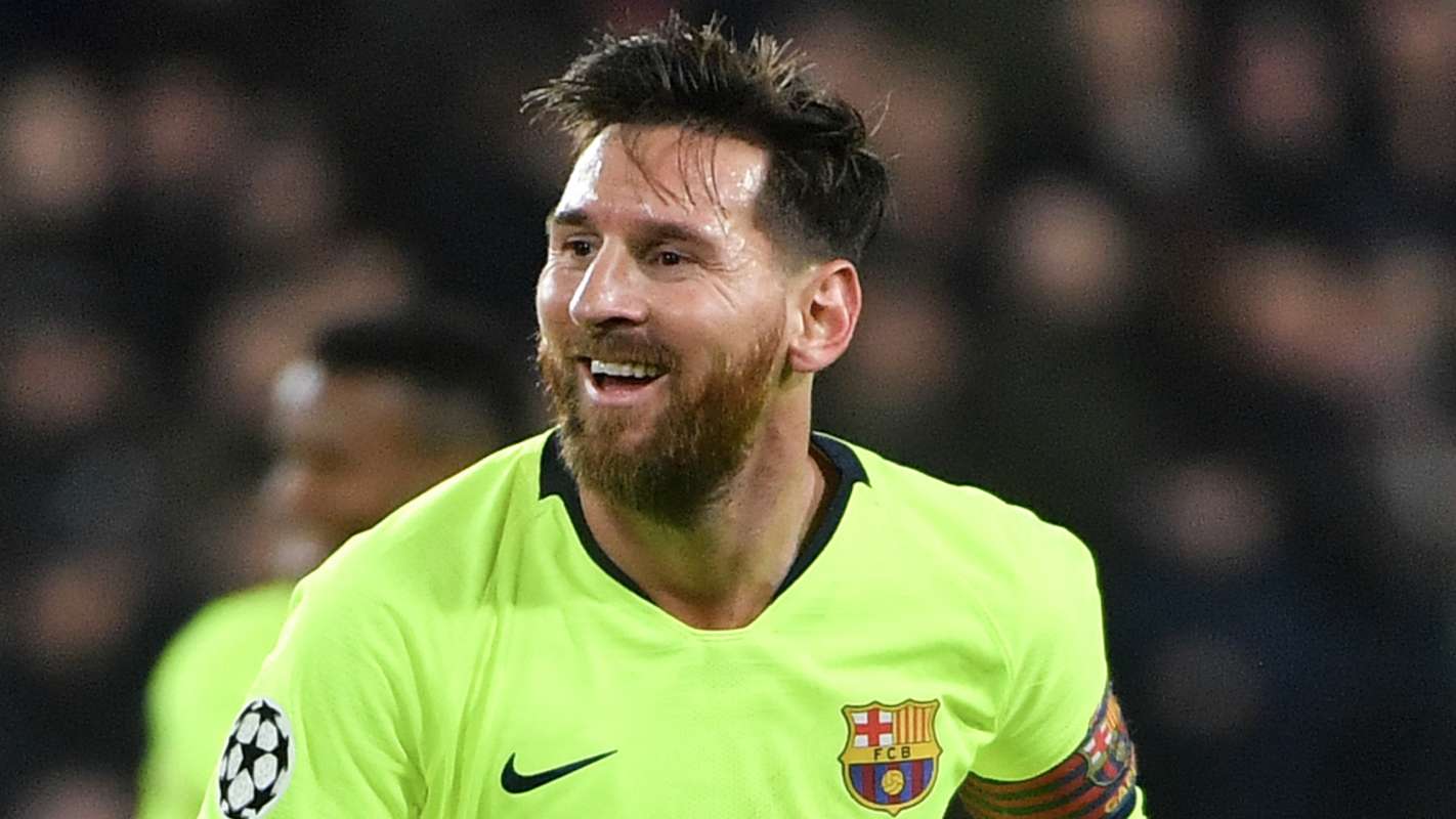 Lionel Messi | Barcelona & Argentina: Việc Messi chỉ về thứ 5 trong cuộc bình chọn Ballon d'Or 2018 khiến không ít người phải bất ngờ. Dù sao, với tài năng thiên bẩm của mình, Messi hoàn toàn có thể trở lại để giành Ballon d'Or lần thứ 6, nếu anh giúp Barcelona và Argentina gặt hái nhiều thành công trong năm 2019.