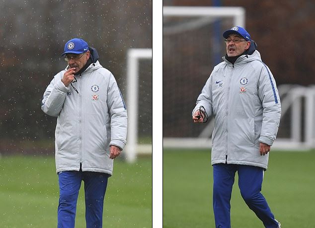 HLV Sarri vẫn rất tin tưởng vào chiến thuật Sarri-ball.