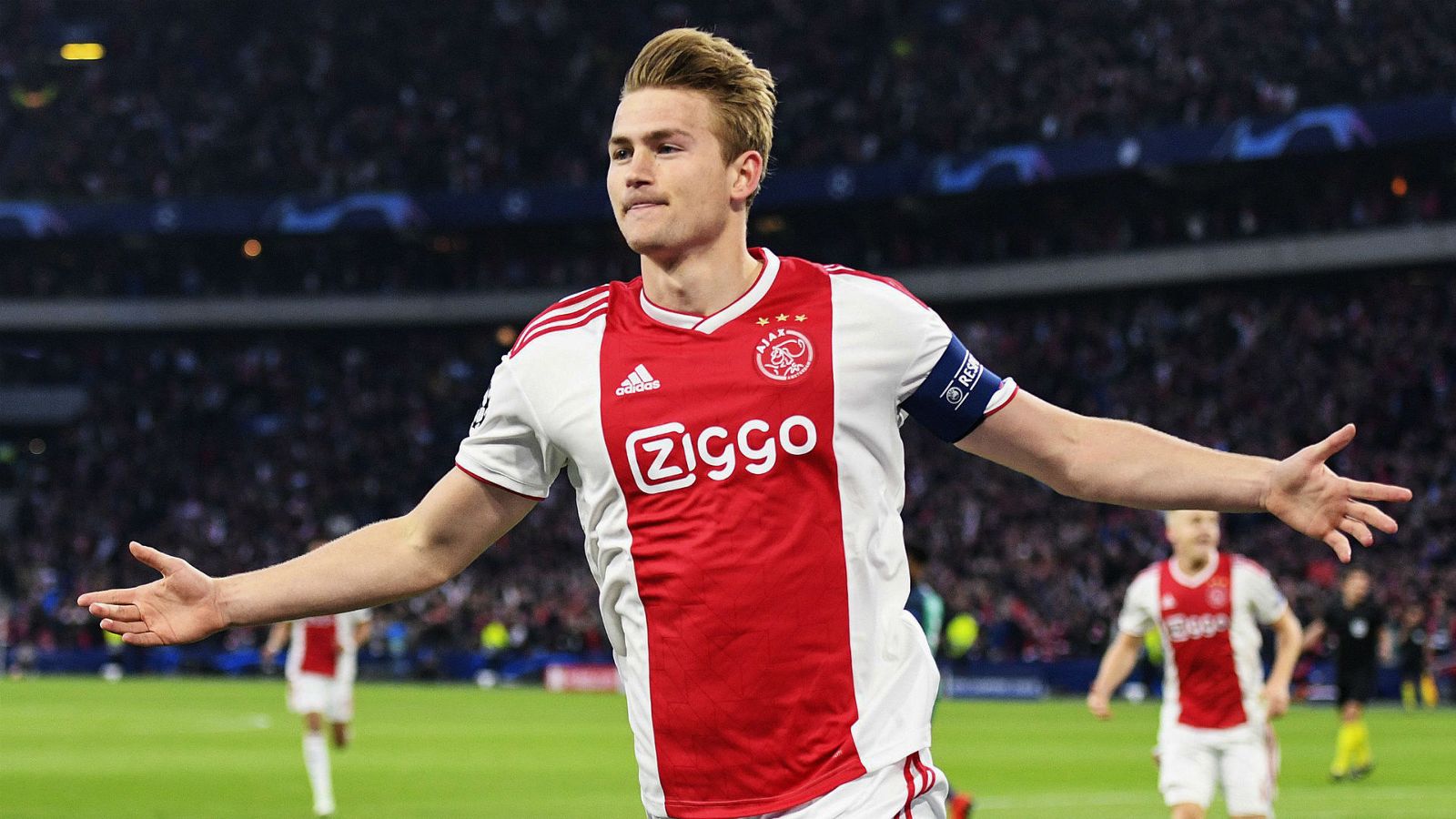 Đội hình tin đồn chuyển nhượng 'vô đối' của Man Utd - Bóng Đá