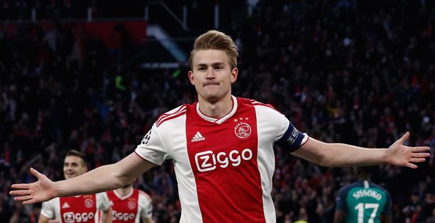 3 lần De Ligt 'thả thính' Man Utd - Bóng Đá