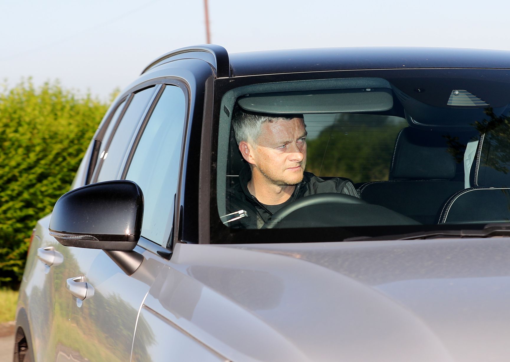 Manchester United players arrive for training - Bóng Đá