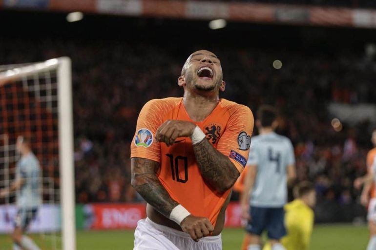 ‘Depay Please come back to United’: Loads of Man Utd fans react as former player scores brace on international duty - Bóng Đá