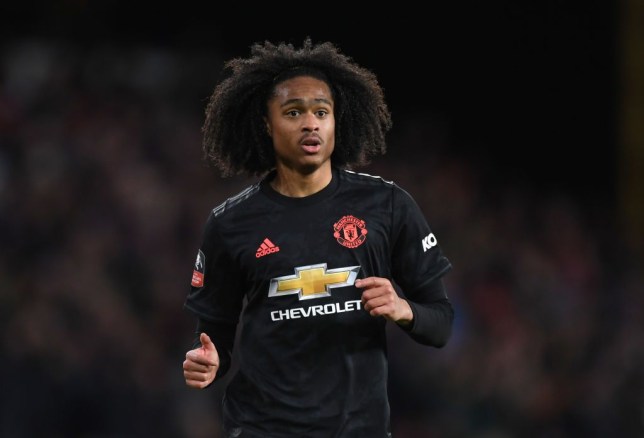 Ole Gunnar Solskjaer singles out Tahith Chong for praise after Man Utd draw with Wolves - Bóng Đá