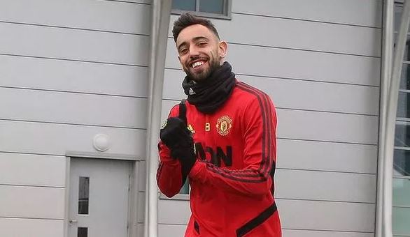 Man Utd signing Bruno Fernandes can fix past transfer blunders claims Liverpool hero - Crouch - Bóng Đá