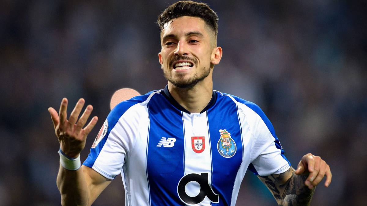 Alex Telles Chelsea initiate contact to sign Brazilian – He dreams of playing in Premier League - Bóng Đá