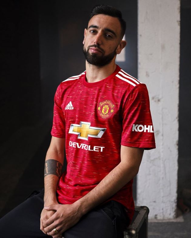 Ảnh Man Utd ra mắt áo đấu mới - Bóng Đá