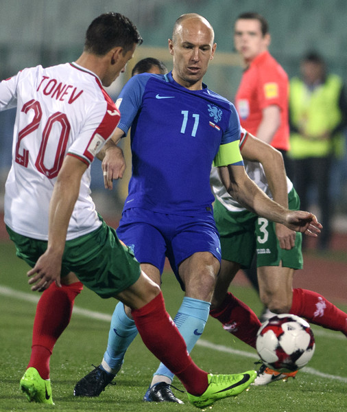 Robben không "cứu" được Hà Lan.