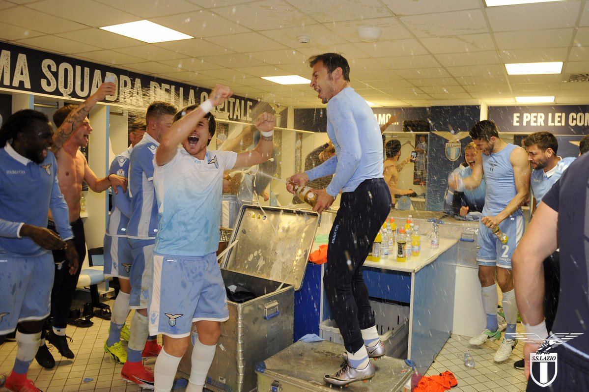 Bia rượu đã được khui.