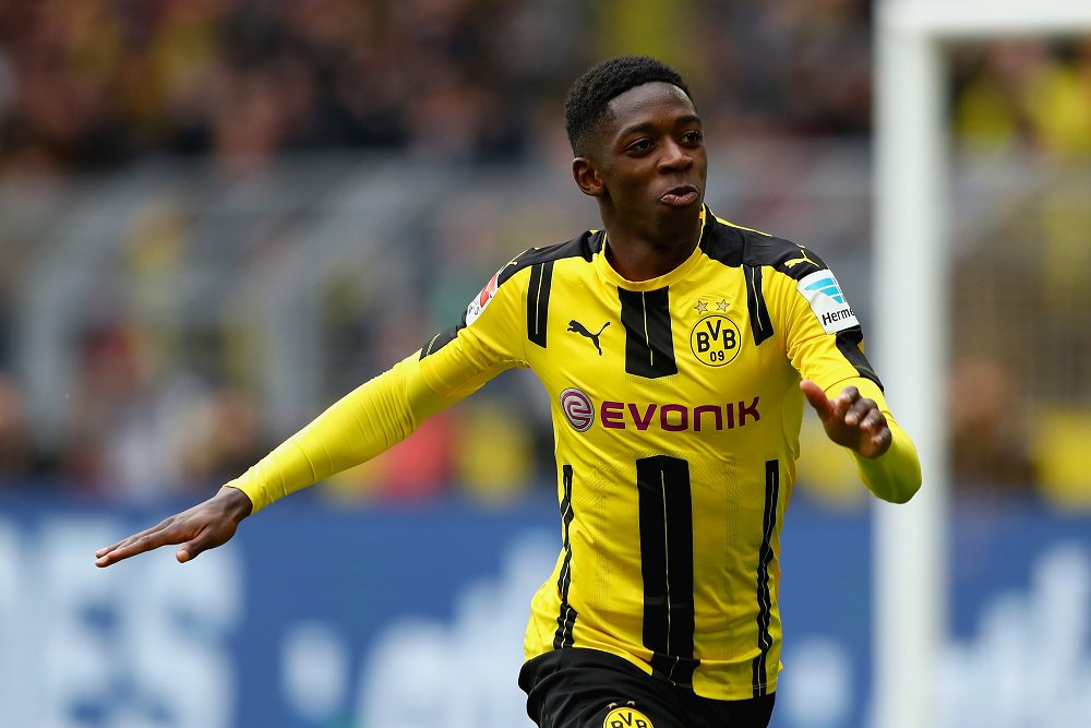 Tiền đạo trái: Ousmane Dembele (15/05/1997). Nếu Monaco có Mbappe, Dortmund có Dembele. Với kỹ thuật và tốc độ tuyệt vời, anh là mũi khoan đắc lực bên hành lang trái của Dortmund. Mới đây, Dembele đã được trang Gazzetta Dello Sport xếp thứ nhất trong top 30 cầu thủ U20 xuất sắc nhất đang thi đấu ở châu Âu. Dembele đã ghi 1 bàn và có 5 kiến tạo tại Champions League mùa này. Giá trị chuyển nhượng: 28 triệu euro.
