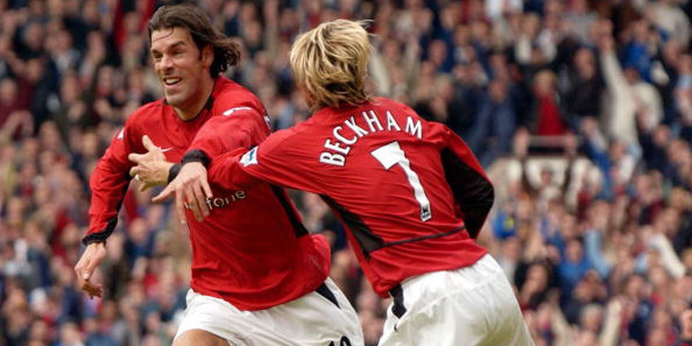 10. Derpotivo 0-2 Man United (tứ kết Champions League 2001/02). Beckham và Van Nistelrooy là hai cầu thủ ghi bàn cho Quỷ đỏ tại Riazor. Ở trận lượt về, Man United tiếp tục có chiến thắng 3-2 để đi tiếp vào bán kết. Đây cũng là lần gần nhất Quỷ đỏ ghi được trên 1 bàn khi hành quân đến Tây Ban Nha.