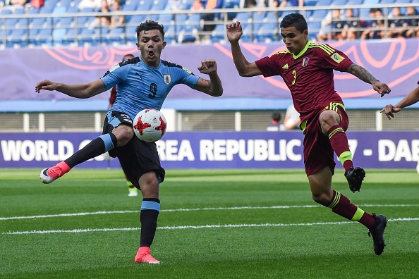 TRỰC TIẾP U20 Uruguay 0-0 U20 Venezuela: Đôi công hấp dẫn (Hết H1) - Bóng Đá