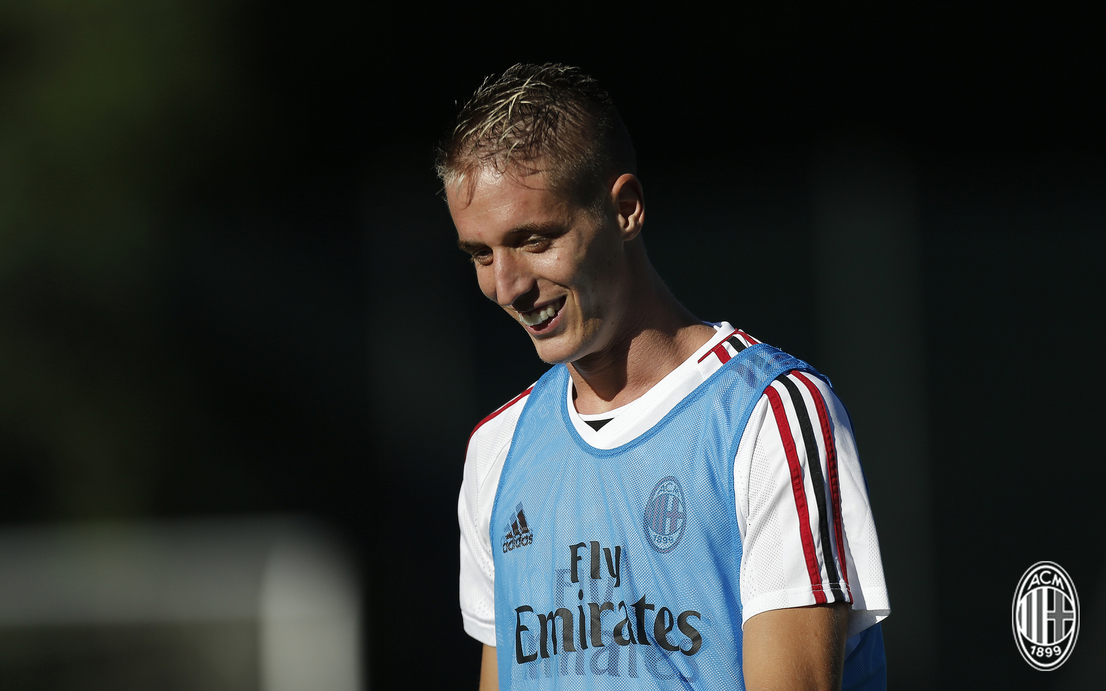 Milan đã có chiến thắng hoành tráng 4-0 trước Bayern.