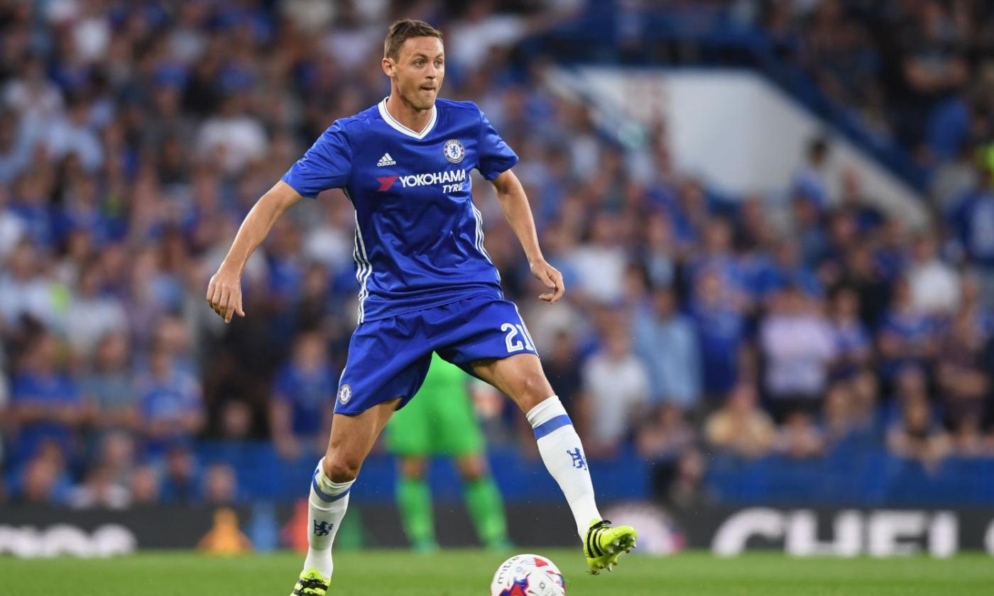 Rất nhiều tiền vệ trung tâm đã được liên hệ với Man United, nhưng theo Calciomercato, Matic là người gần nhất với Quỷ đỏ.