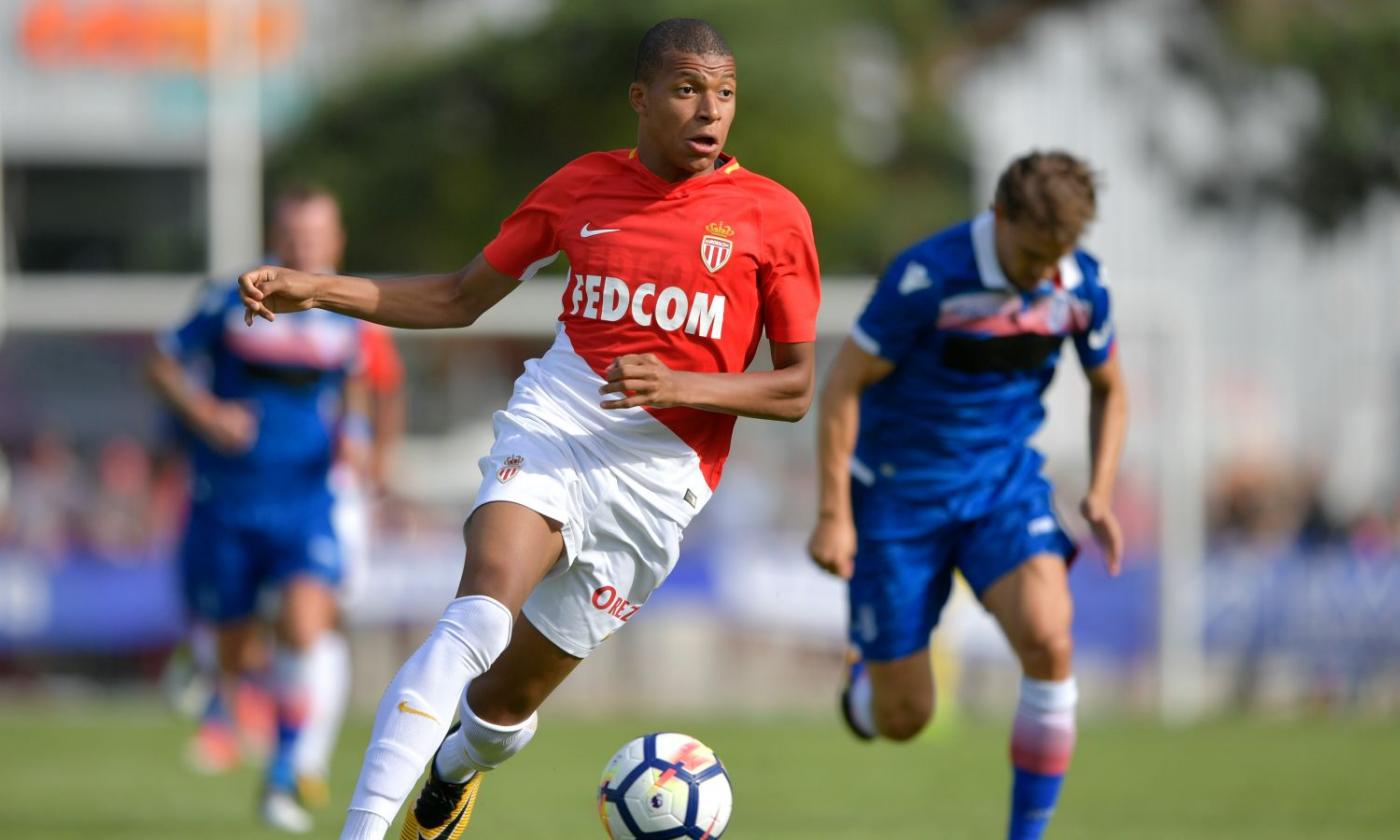 Một nguồn tin thân cận với Mbappe tiết lộ với tờ Mundo Deportivo, tiền đạo trẻ người Pháp muốn thay thế vị trí mà Neymar để lại.