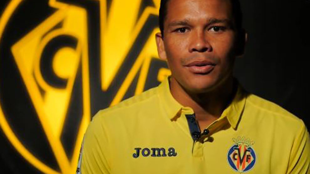 Chính thức: Bacca trở về La Liga, gia nhập Villarreal theo dạng cho mượn.