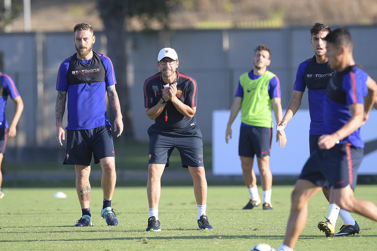 ...HLV Di Francesco sẽ hướng tới 3 điểm đầu tiên trên sân nhà Olimpico.