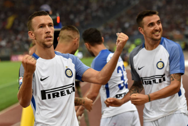 Ivan Perisic cũng không chịu kém cạnh khi anh có 2 pha kiến tạo.