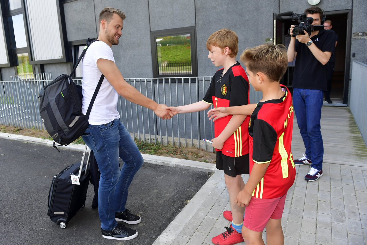 Bỉ tập luyện - Bóng Đá