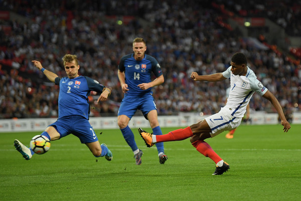 Nhận thức sai lầm của bản thân, Rashford đã thi đấu nỗ lực trong khoảng thời gian còn lại.