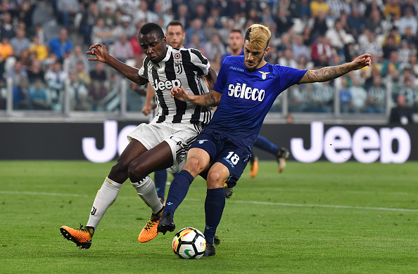 Luis Alberto - 7 điểm: Thay thế hoàn hảo sự ra đi của Balde Keita. Alberto là người kiến tạo để Immobile cân bằng tỉ số.