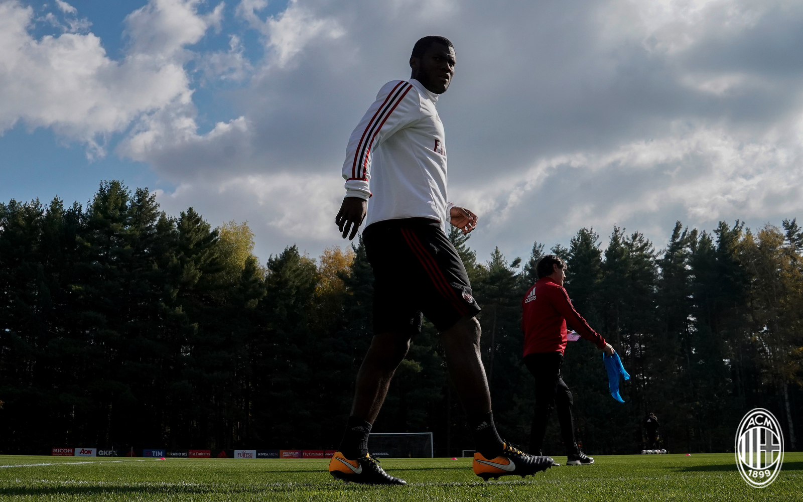 ảnh tập Milan - Bóng Đá