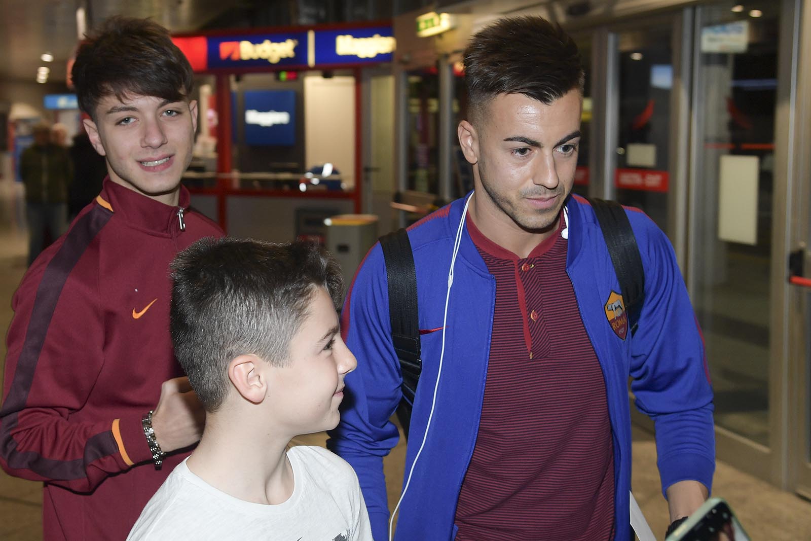 Roma gấp rút chiêu mộ sao Man United - Bóng Đá