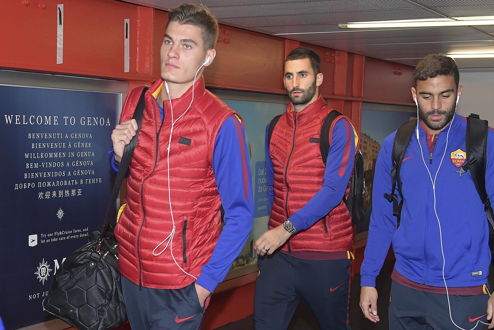 Roma gấp rút chiêu mộ sao Man United - Bóng Đá