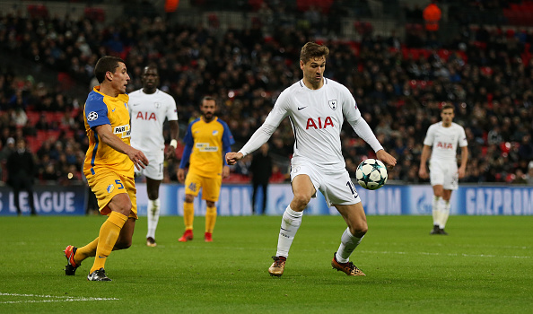 Rạng sáng nay, Tottenham chỉ sử dụng đội hình gồm nhiều cầu thủ dự bị. Tiền đạo chủ lực Harry Kane không có tên trong danh sách đăng ký.