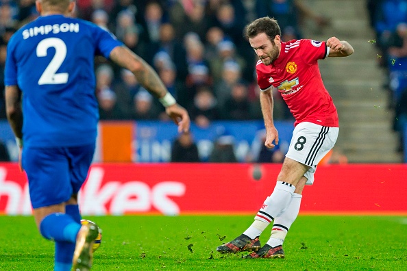 Trước đó, Mata đã tỏa sáng với một cú đúp đưa Man United dẫn ngược Leicester sau bàn thua giữa hiệp một.