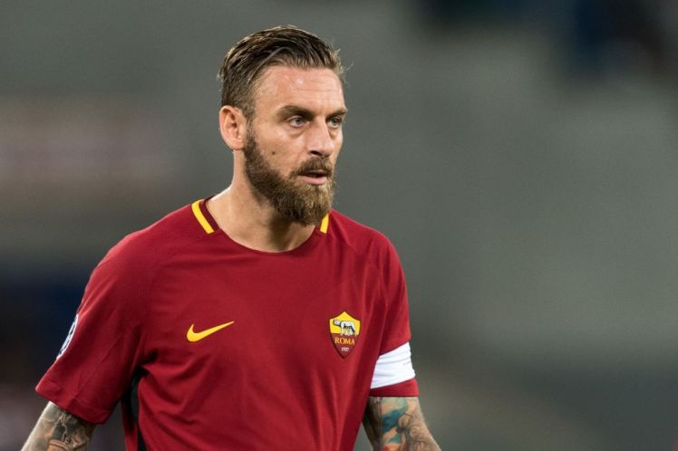 Daniele De Rossi (Tiền vệ): Thủ quân và là người truyền cảm hứng cũng như tinh thần thi đấu cho các đồng đội.