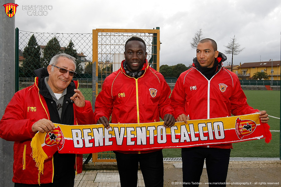Sagna tiết lộ lý do gia nhập đội 'bét bảng' Serie A - Bóng Đá