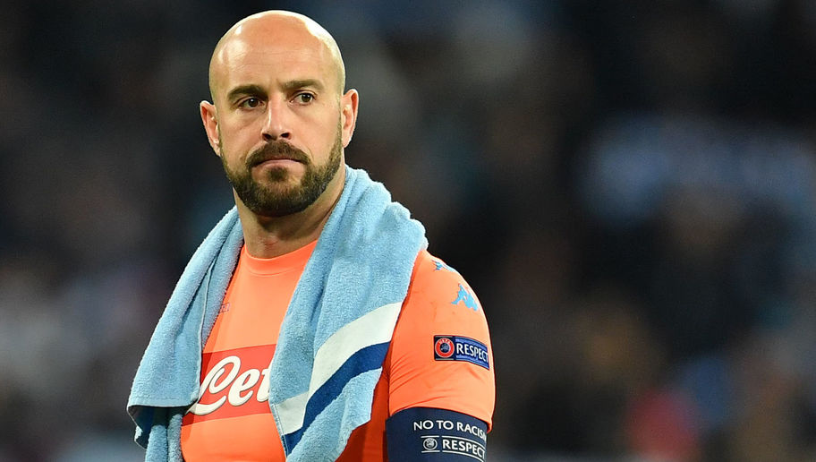 Chia tay Napoli, Reina đã ở rất gần Milan - Bóng Đá