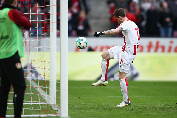 Thua sốc đội bét bảng, Leverkusen bị đá khỏi top 4 - Bóng Đá