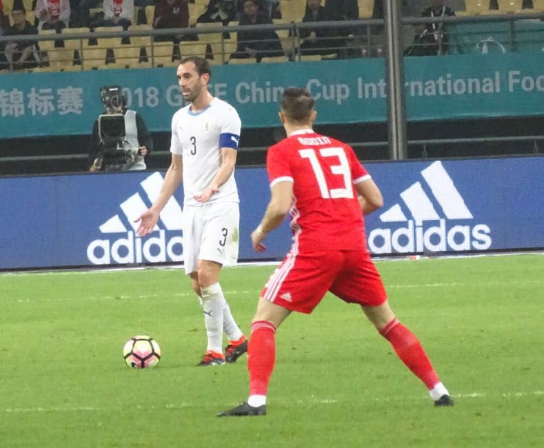 Cavani lại ghi bàn, Uruguay đăng quang trên đất Trung Quốc - Bóng Đá