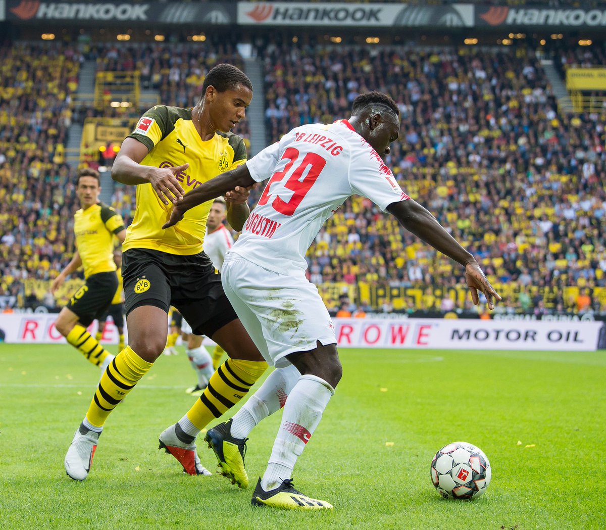 Hủy diệt Leipzig, tân HLV Dortmund có màn ra mắt không thể ấn tượng hơn - Bóng Đá
