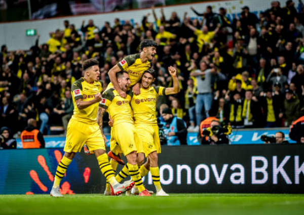 Chỉ 20 phút mỗi trận, sao trẻ Dortmund đang đứng trên đỉnh châu Âu - Bóng Đá