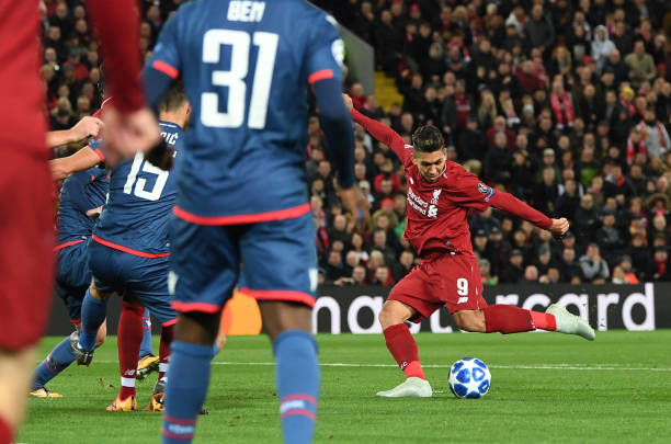 Tung ra sân 'bộ tứ hủy diệt', Liverpool biến Anfield thành đêm ác mộng với Crvena zvezda - Bóng Đá