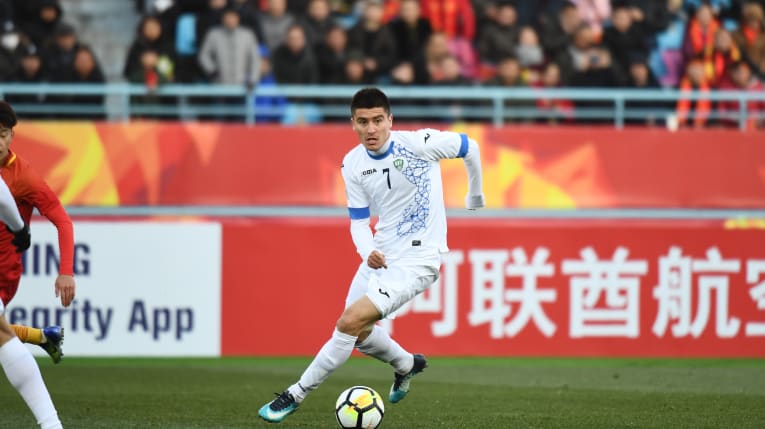 Xamrobekov, 1 trong 4 Nhà vô địch U23 Uzbekistan được tham dự Asian Cup.