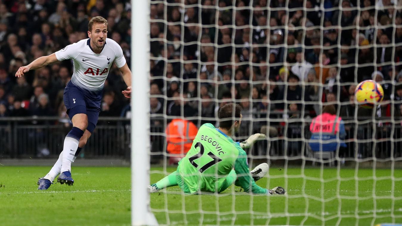 Premier League và 10 khoảnh khắc ấn tượng trong ngày Boxing Day: Nhà Vua cuối đầu - Bóng Đá