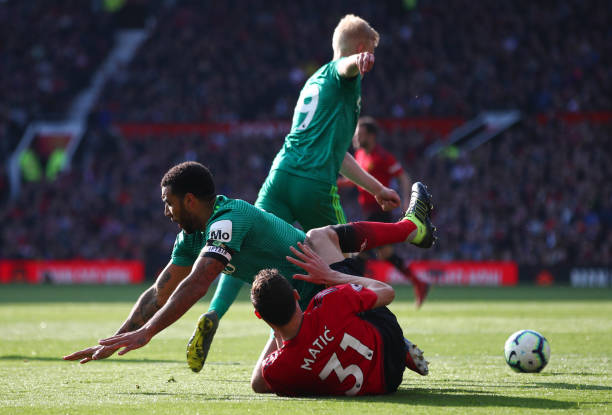 Pha dứt điểm của Will Hughes.