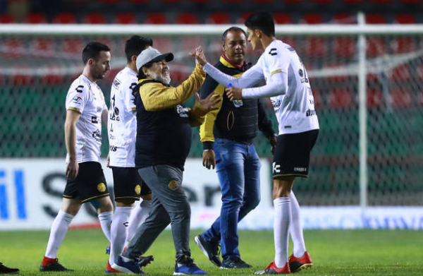 Maradona cùng học trò đang khao khát trả mối thù với San Luis.
