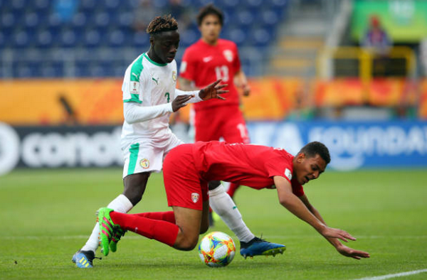 U20 World Cup khởi tranh, 'Sadio Mane 2.0' nhanh chóng lập hattrick - Bóng Đá