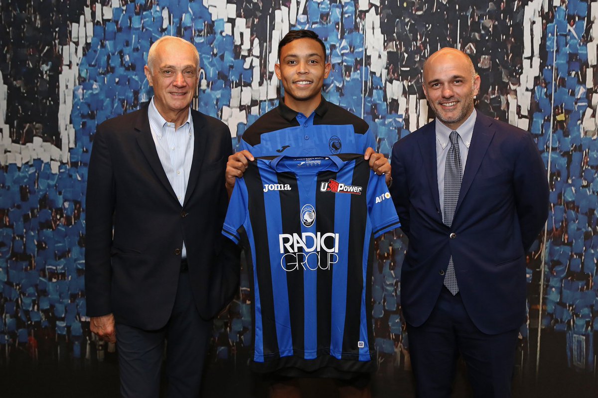 Tân binh Champions League chào đón 'phát súng' đầu tiên trên TTCN (ảnh Luis Muriel) - Bóng Đá