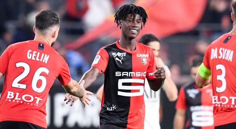 Real, Barca, Bayern theo đuổi Eduardo Camavinga - Bóng Đá