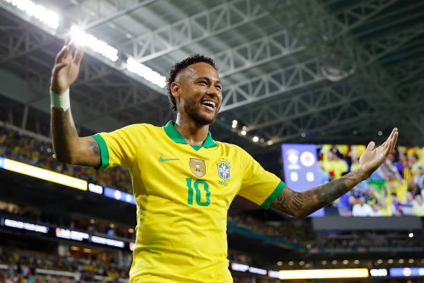 Tái xuất hoành tráng, Neymar vẫn không thể giúp Brazil có chiến thắng - Bóng Đá