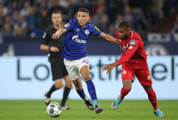 Vỡ òa phút 89, 'đối thủ cũ' của Quang Hải đưa Schalke lên hạng nhì - Bóng Đá