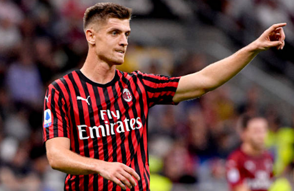 Choáng với đội bóng nhận 5 thẻ đỏ sau 7 vòng đầu tiên (AC Milan) - Bóng Đá